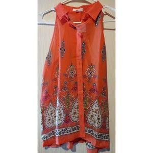 MINE- Sleeveless Pink (peach ?)color, size Small. (14)